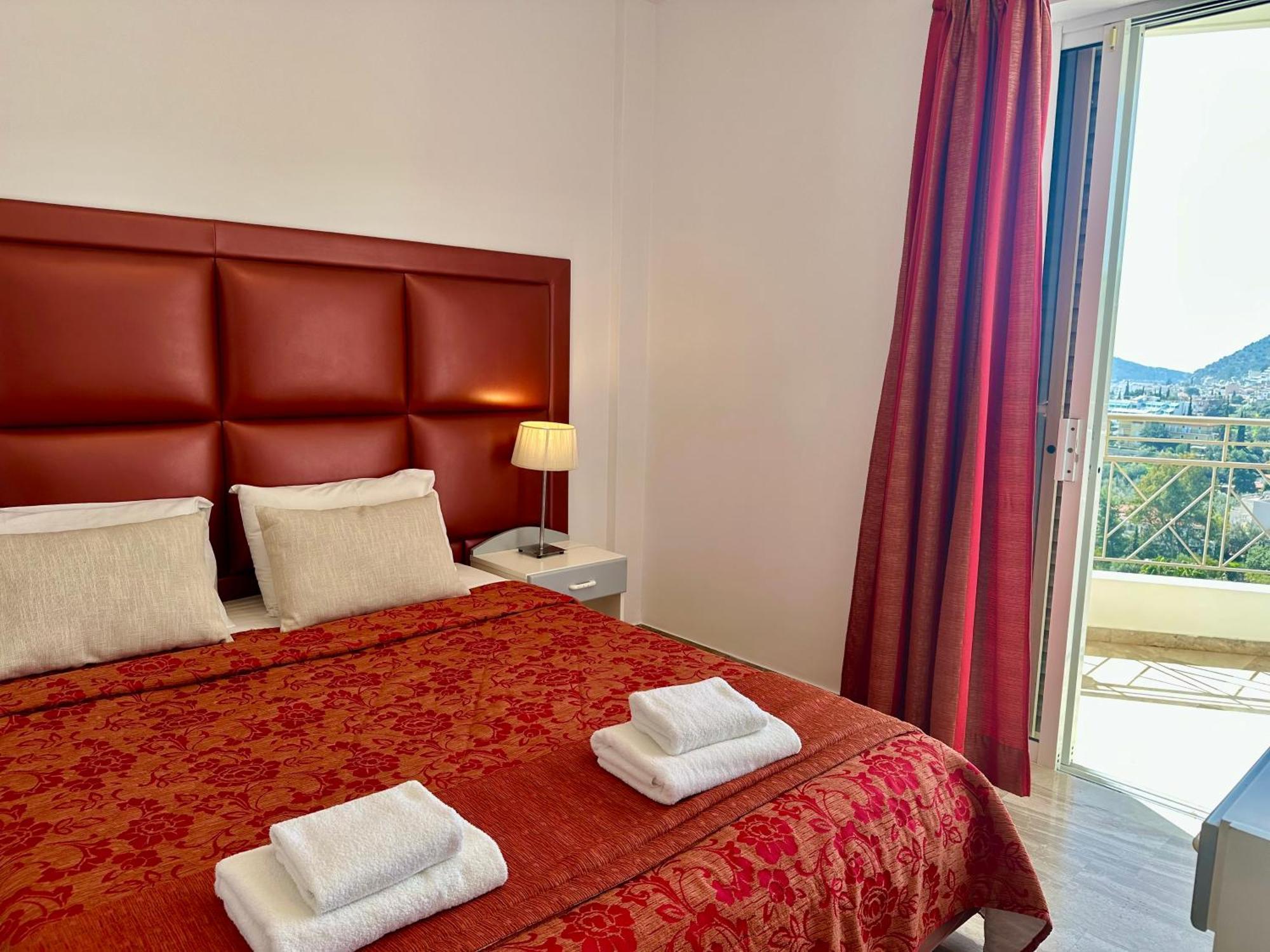 Hotel Apartments Panorama Tolón Esterno foto