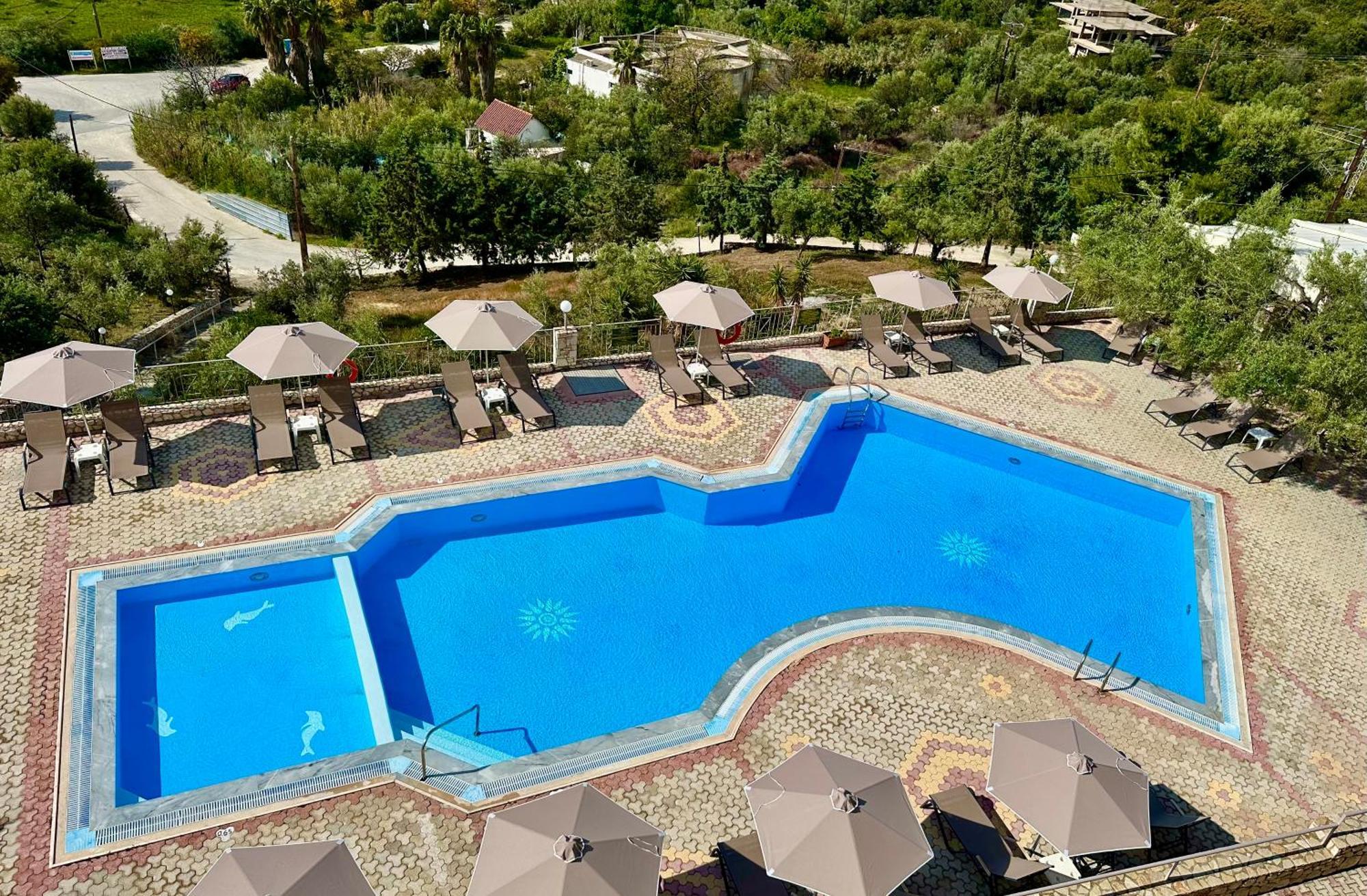 Hotel Apartments Panorama Tolón Esterno foto