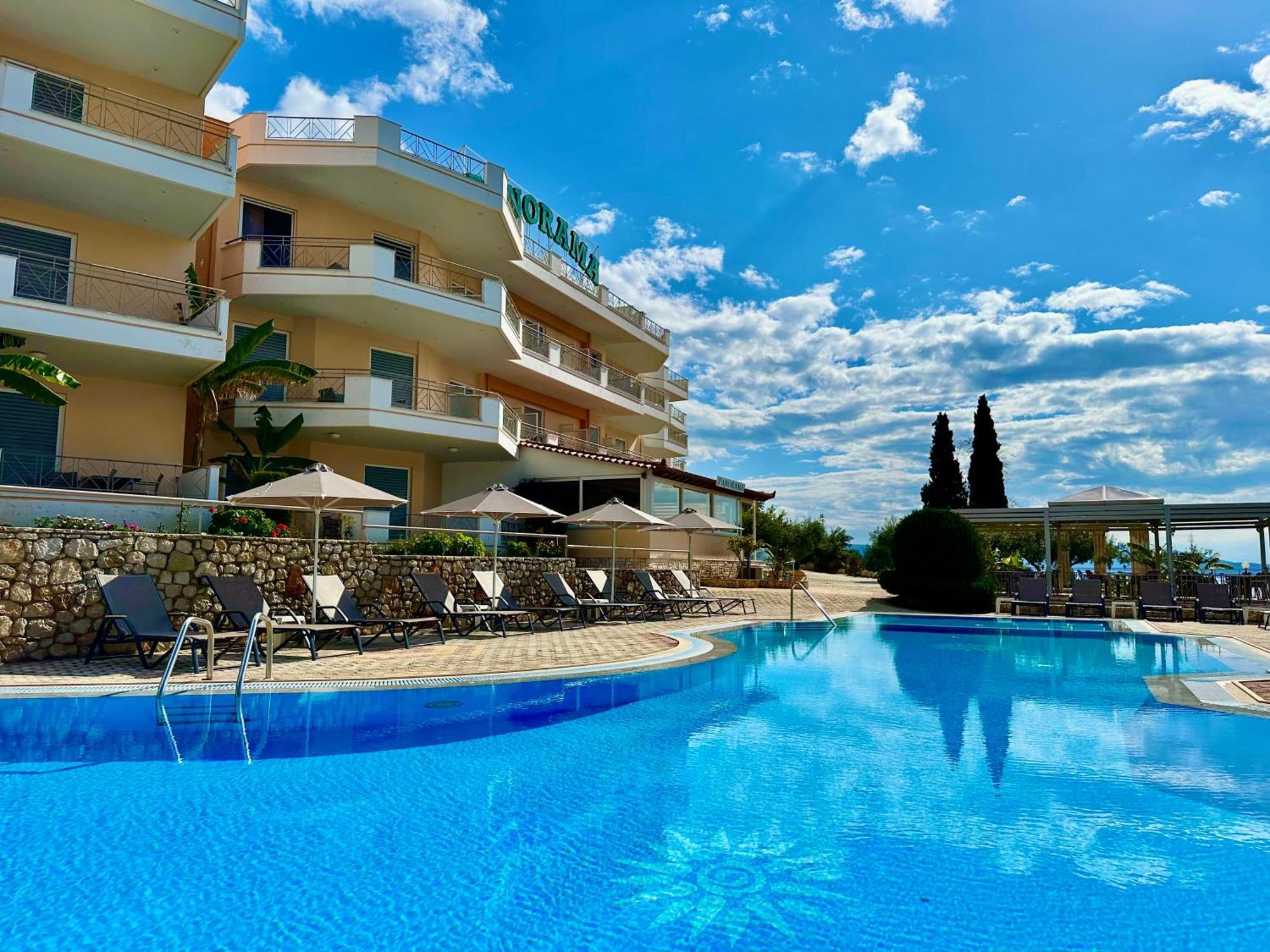Hotel Apartments Panorama Tolón Esterno foto